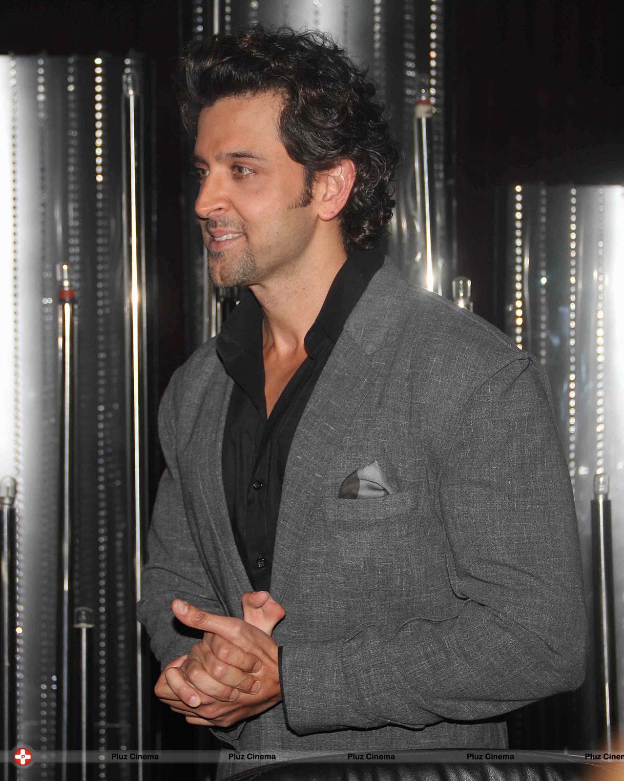 Picture 571151 | Hrithik Roshan - Promotion of film Krrish 3 on the sets of  Jhalak Dikhhla Jaa