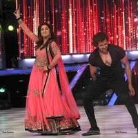 Promotion of film Krrish 3 on the sets of Jhalak Dikhhla Jaa