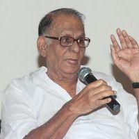 Mukthasrinivasan Urgent Press Meet regarding Vishwaroopam Release Pictures | Picture 369815