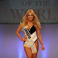 Finale of Queen Of The World beauty pageant at Audizentrum | Picture 135229