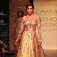 Karisma Kapoor - Lakme Fashion Week Winter Festive 2013 Day 4 Photos | Picture 551158