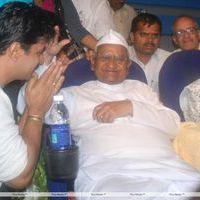 Actor Arjun Met Anna Hazare At 4Frames Theater - Pictures | Picture 139243