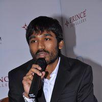 Dhanush - Aishwarya and Dhanush unveil Prince Jewellery's Platinum - Pictures | Picture 139438
