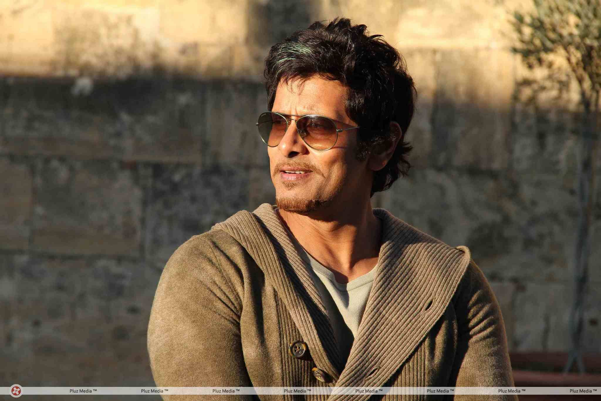 Vikram - Rajapattai New Stills | Picture 139910