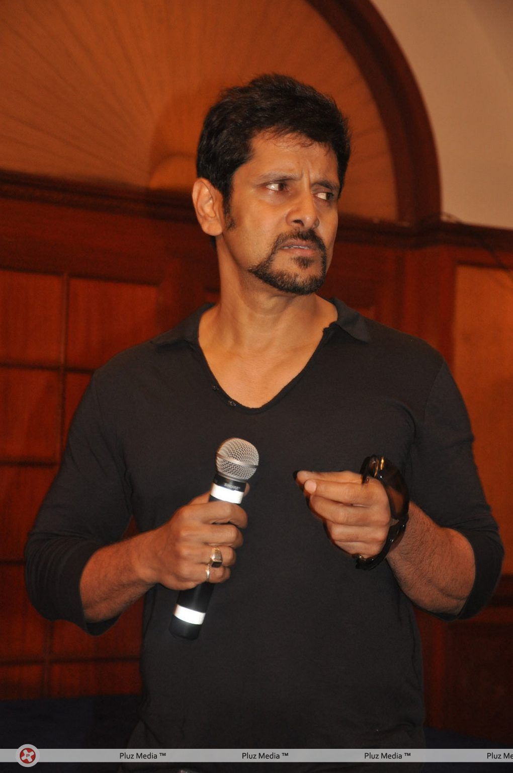 Vikram at Rajapattai Press Meet - Pictures | Picture 142383