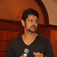 Vikram at Rajapattai Press Meet - Pictures | Picture 142383
