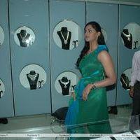 Karthika Launches Diamonds at Malabar Gold - Pictures | Picture 144293