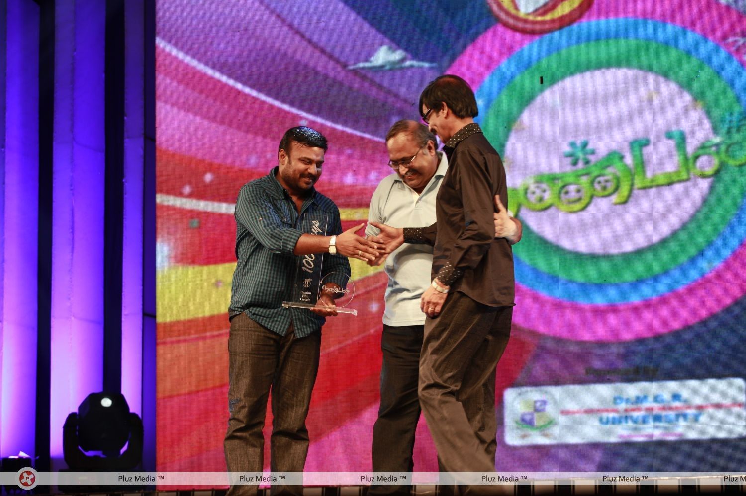 Nanban 100th Day Function - Pictures | Picture 191176