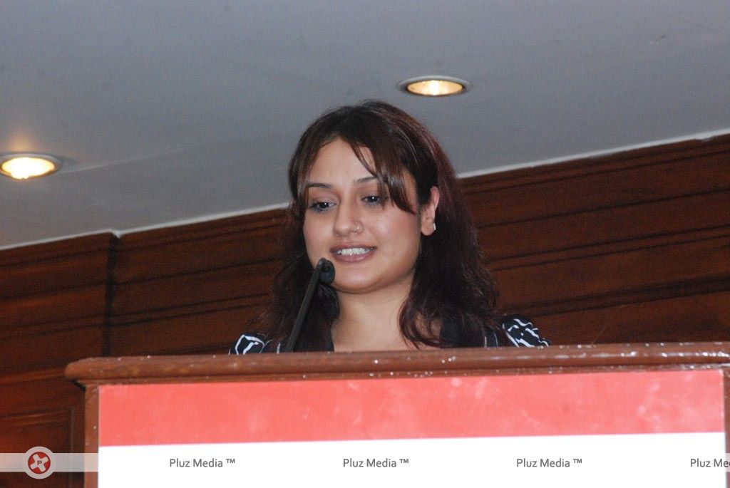 Sonia Agarwal - Sonia Agarwal flagged off RED 2012 - Pictures | Picture 191548
