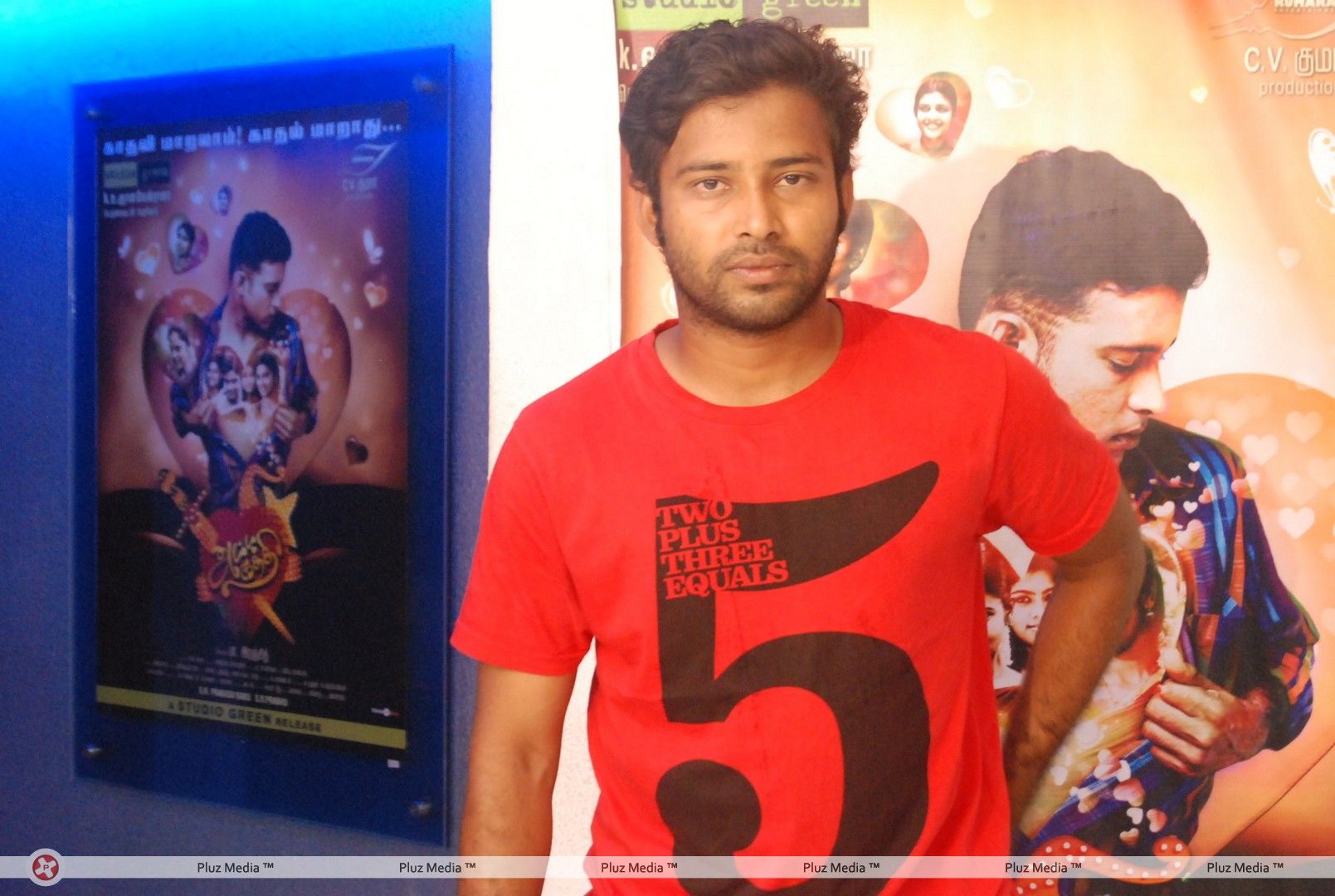 Attakathi Premiere Show Pictures | Picture 254473
