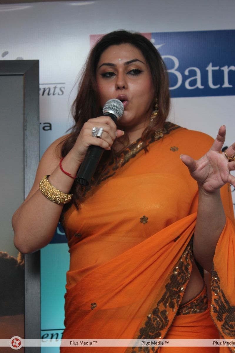 Namitha - Namitha Stills at Dr Batra's annual charity photo Exhibition | Picture 264392