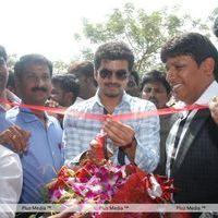 Vijay Inaugurates Hi Style Showroom Pictures | Picture 164417