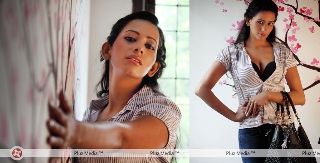 Sanjana Singh Hot in Yaarukku Theriyum - Stills | Picture 167668