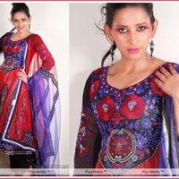 Sanjana Singh Hot in Yaarukku Theriyum - Stills | Picture 167644