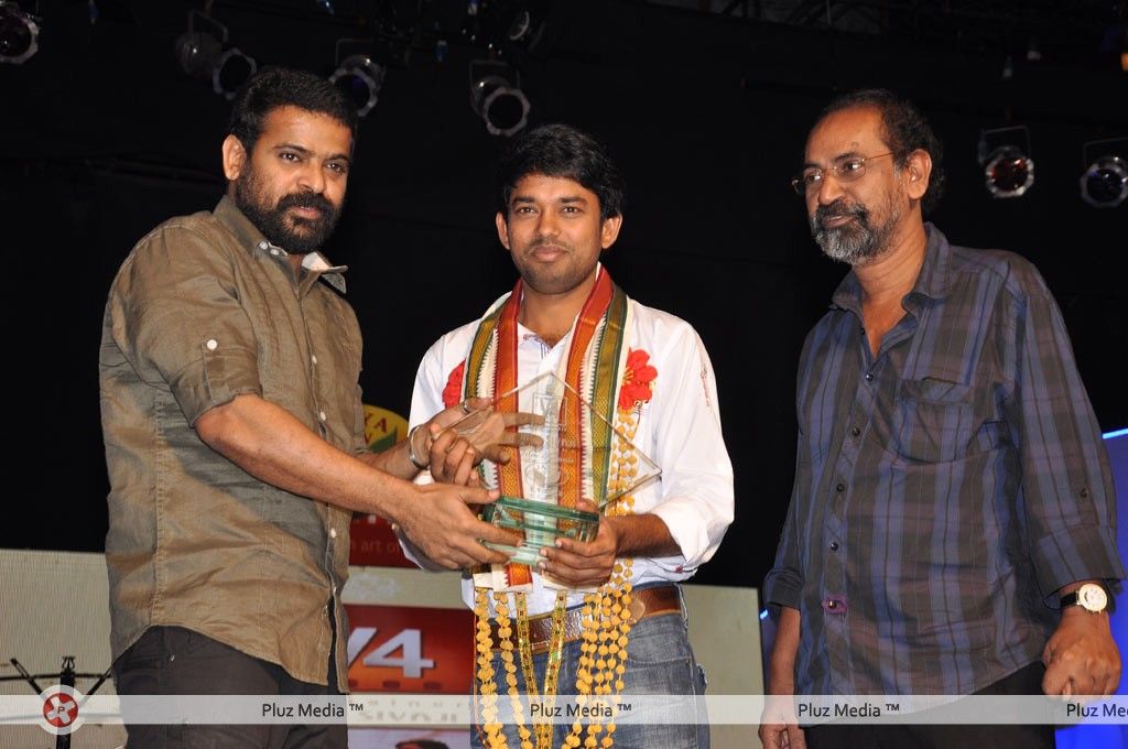 V4 Entertainers Awards 2012 - Pictures | Picture 144627