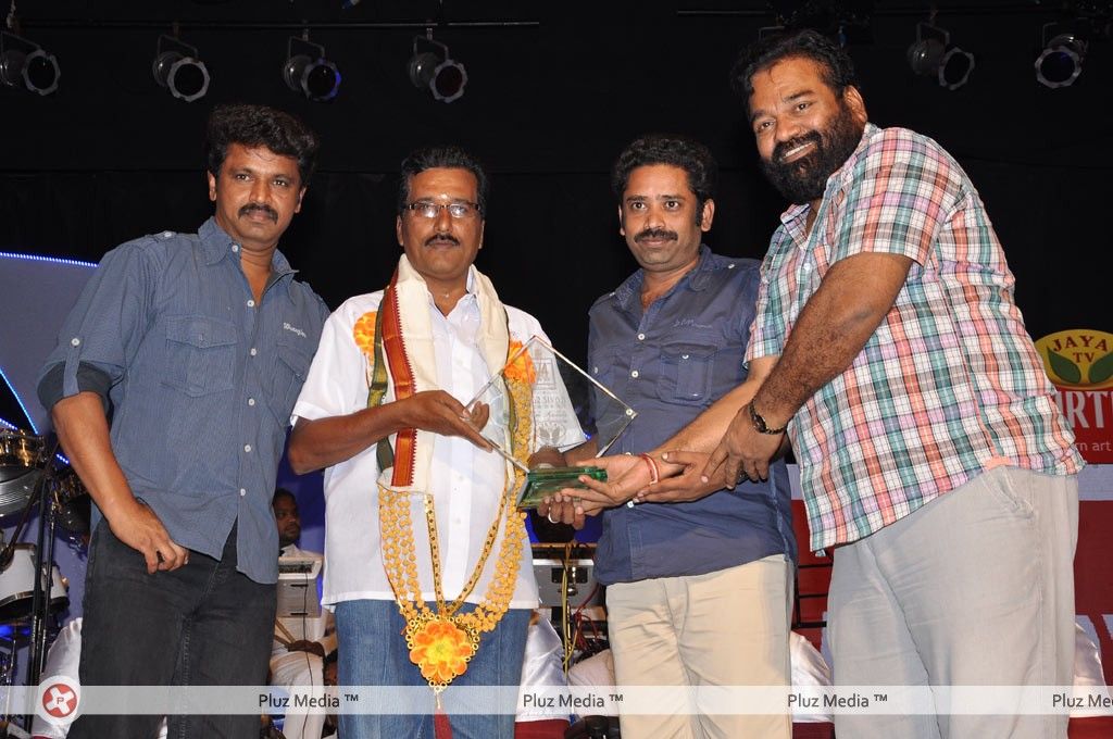 V4 Entertainers Awards 2012 - Pictures | Picture 144631