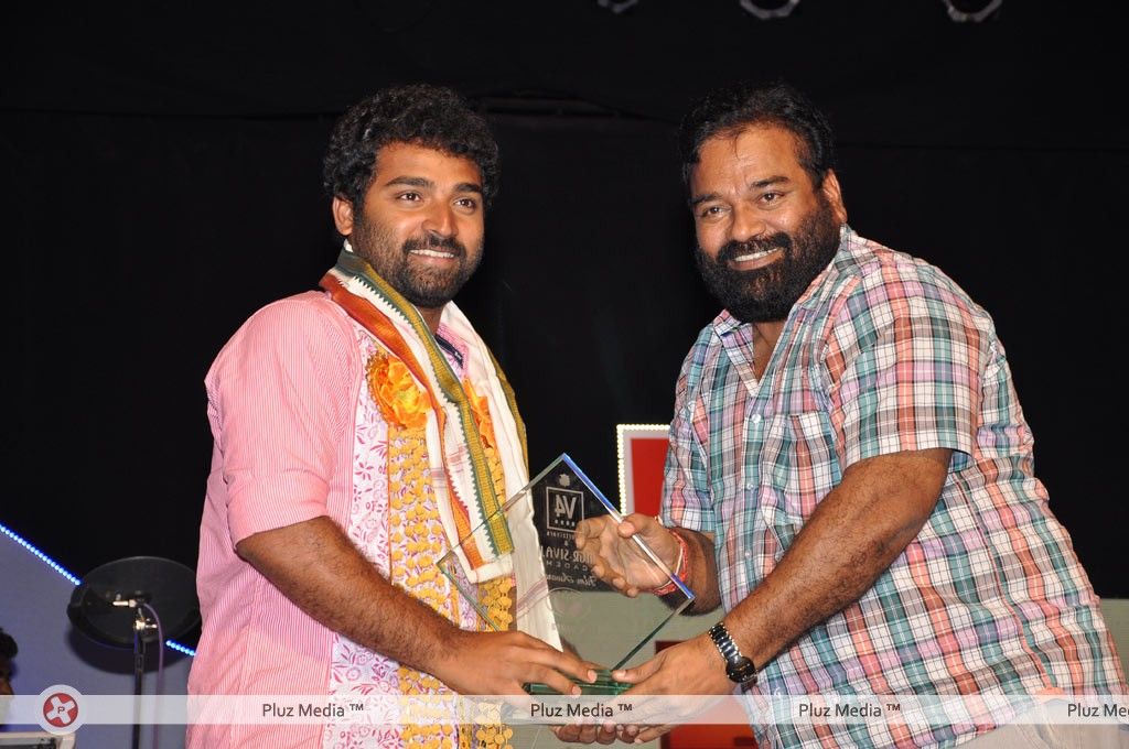 V4 Entertainers Awards 2012 - Pictures | Picture 144640