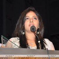 Anjali (Actress) - V4 Entertainers Awards 2012 - Pictures | Picture 144609