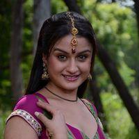 Sonia Agarwal - Oru Nadigayin Vakku Moolam Movie Stills | Picture 157451