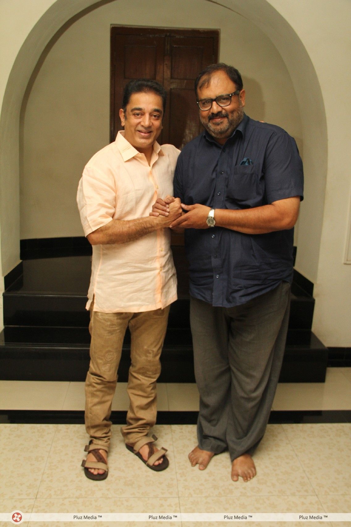 Kamal Haasan - Cinema Dance Masters Met Kamal Haasan at His Home Photos | Picture 235446