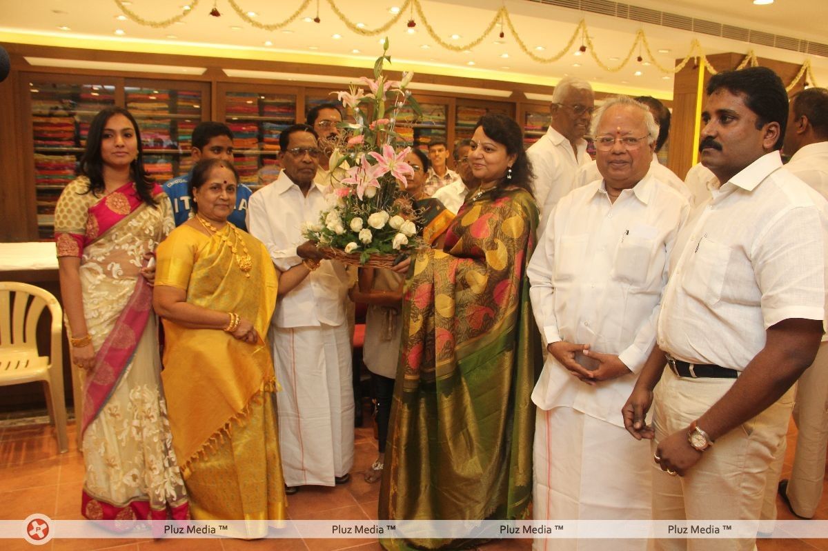 Parvathy Omanakutan inaugurated Sri Palam - Pictures | Picture 208191