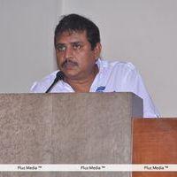 S. Ezhil - Manam Kothi Paravai Movie Press Meet - Pictures