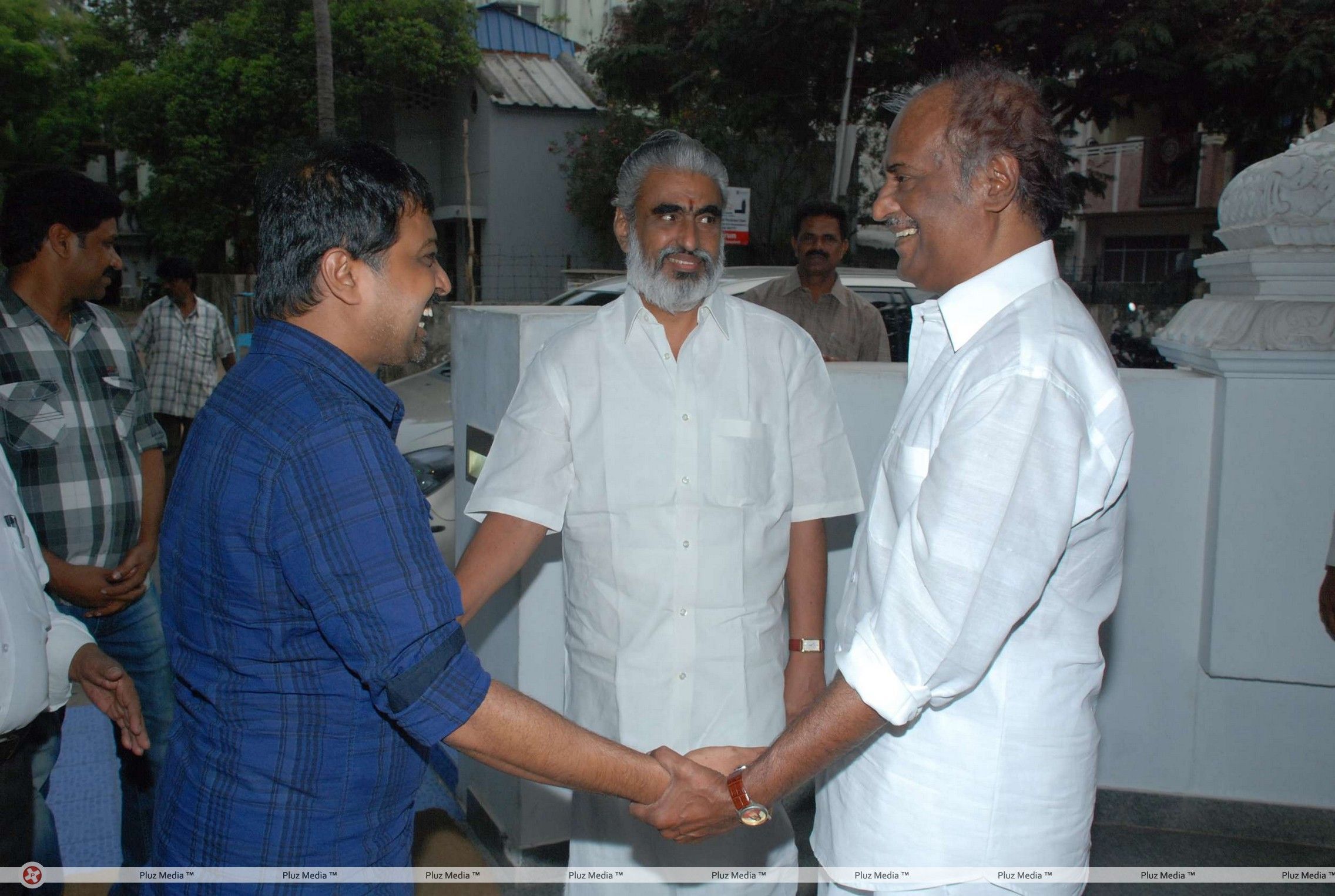 Rajini watches Special Show of Vazhalukku Enn 18/9 - Pictures | Picture 203293
