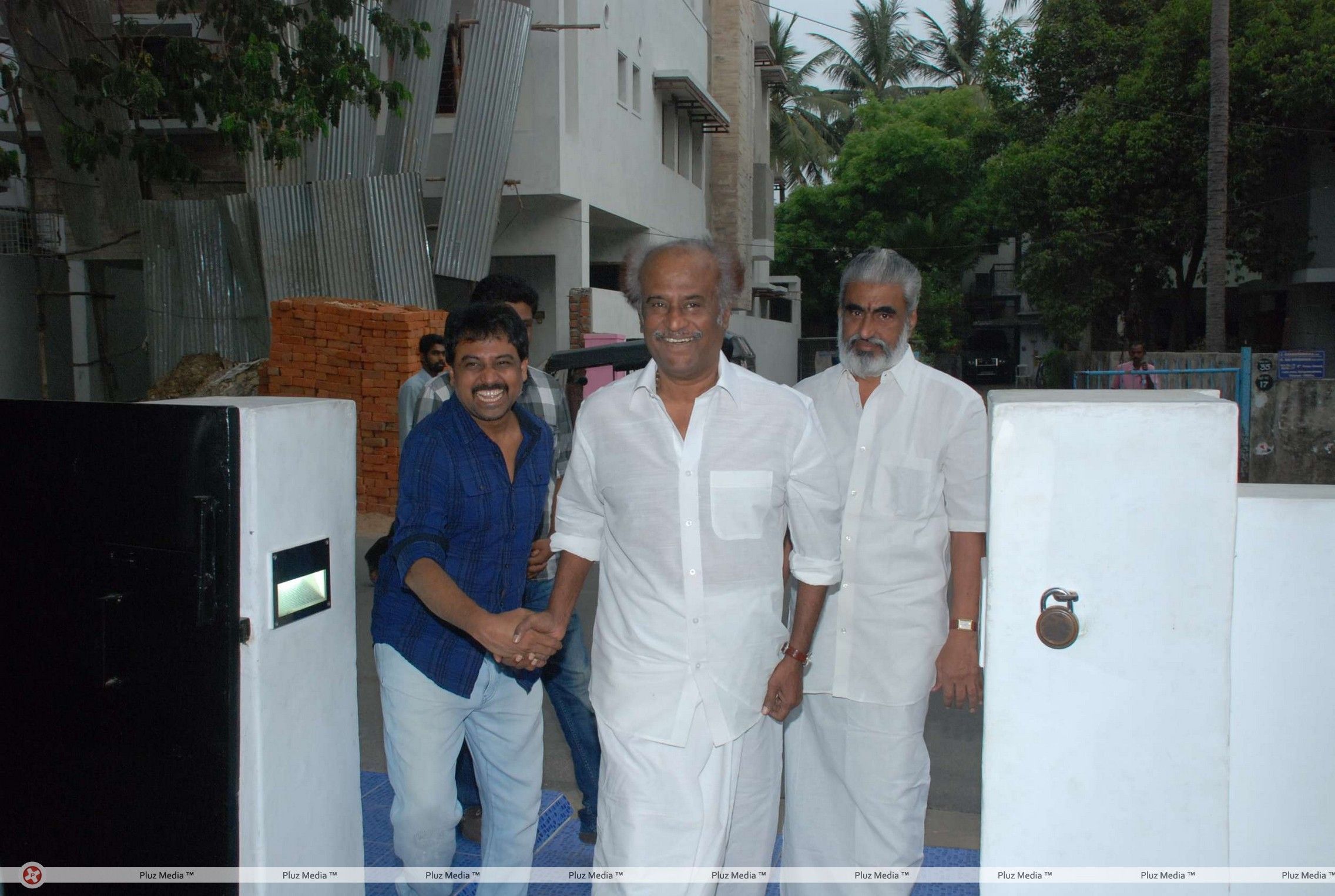 Rajini watches Special Show of Vazhalukku Enn 18/9 - Pictures | Picture 203310