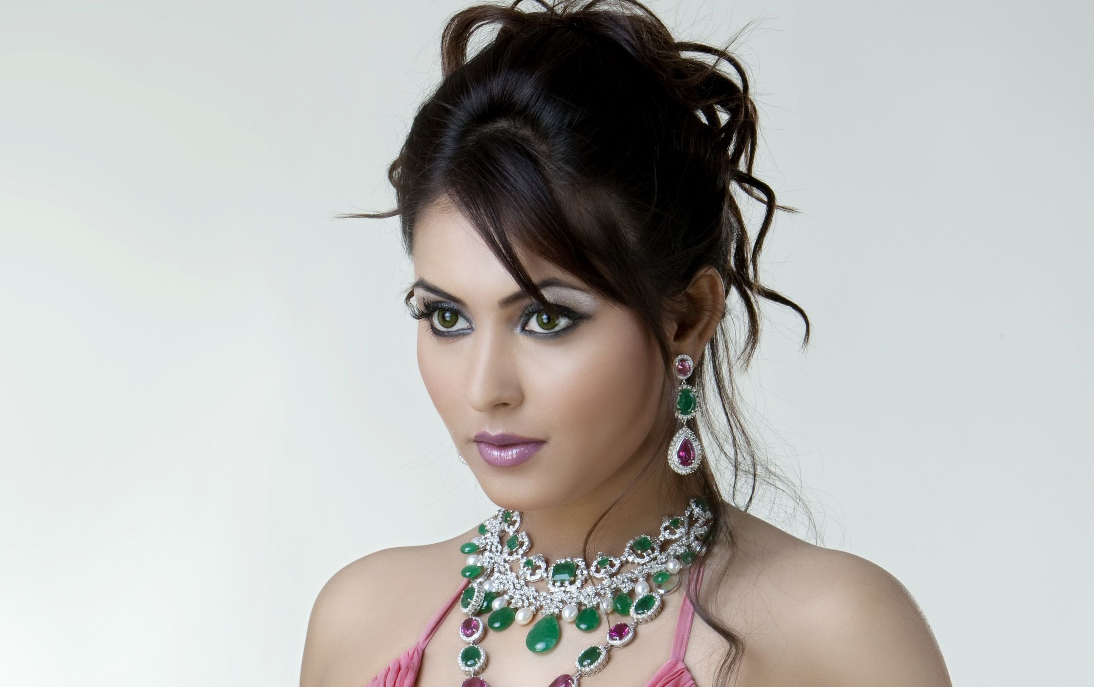 Actress Madhu Shalini Latest Hot Photoshoot Pictures | Picture 321083