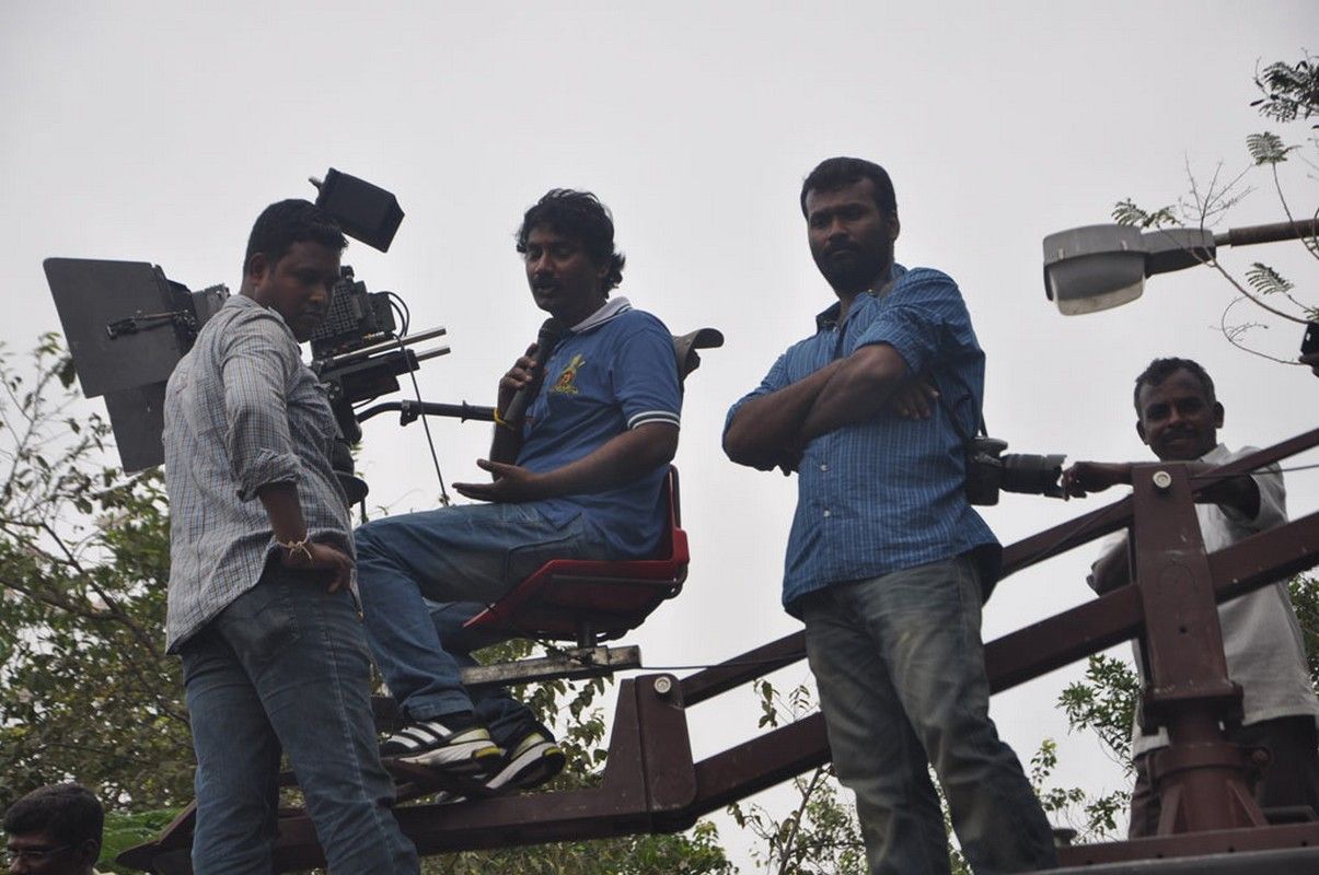 Sillunu Oru Sandhippu Movie Shooting Spot Stills | Picture 325224