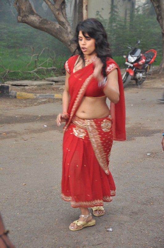 Sillunu Oru Sandhippu Movie Shooting Spot Stills | Picture 325254