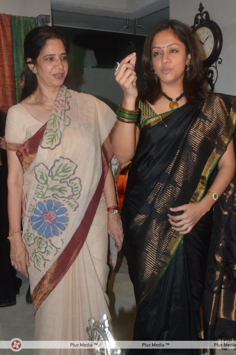 Jyothika launch lakshmi sarees pictures | Picture 294798