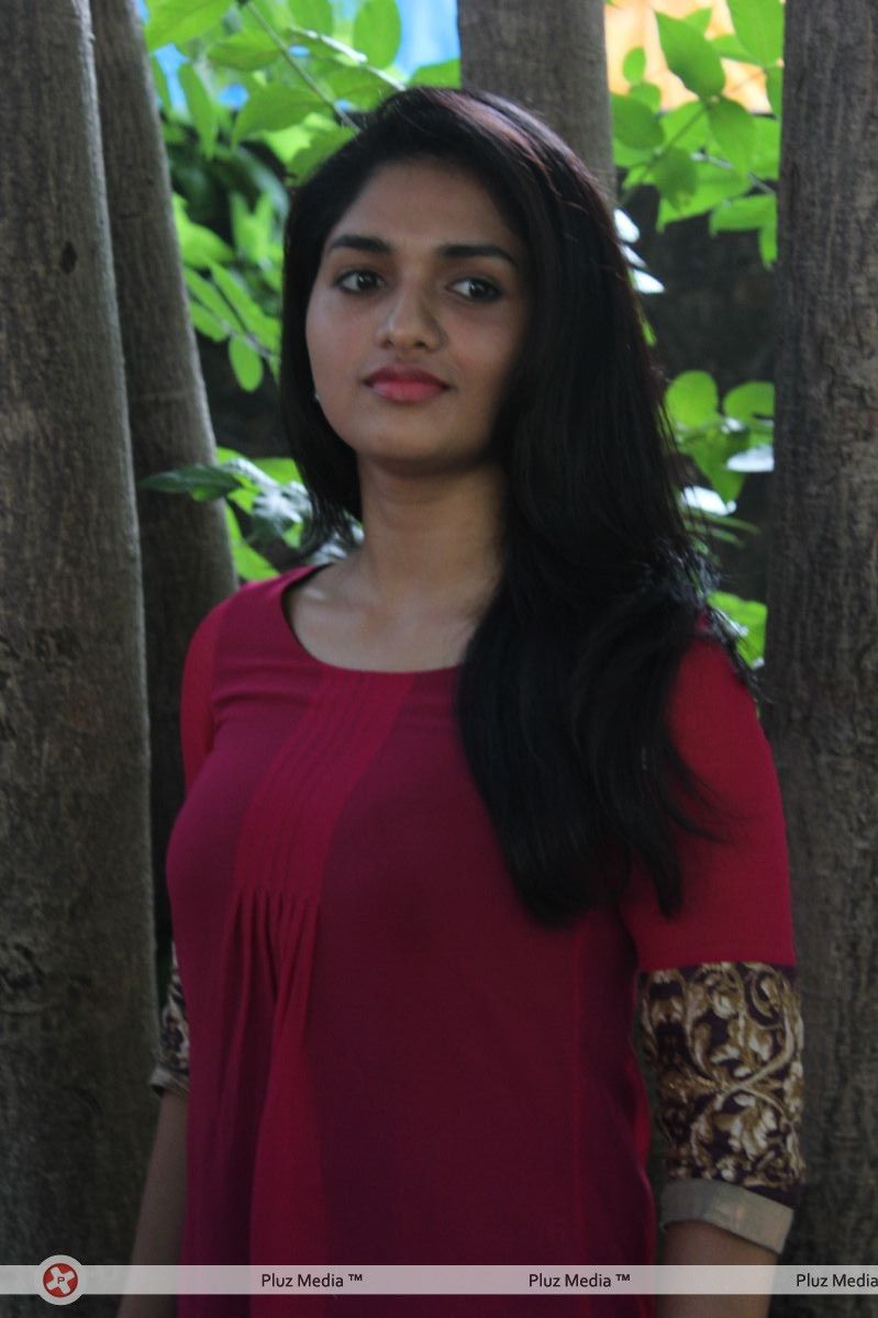 Sunaina - Neer Paravai Team Press Meet Photos | Picture 295301