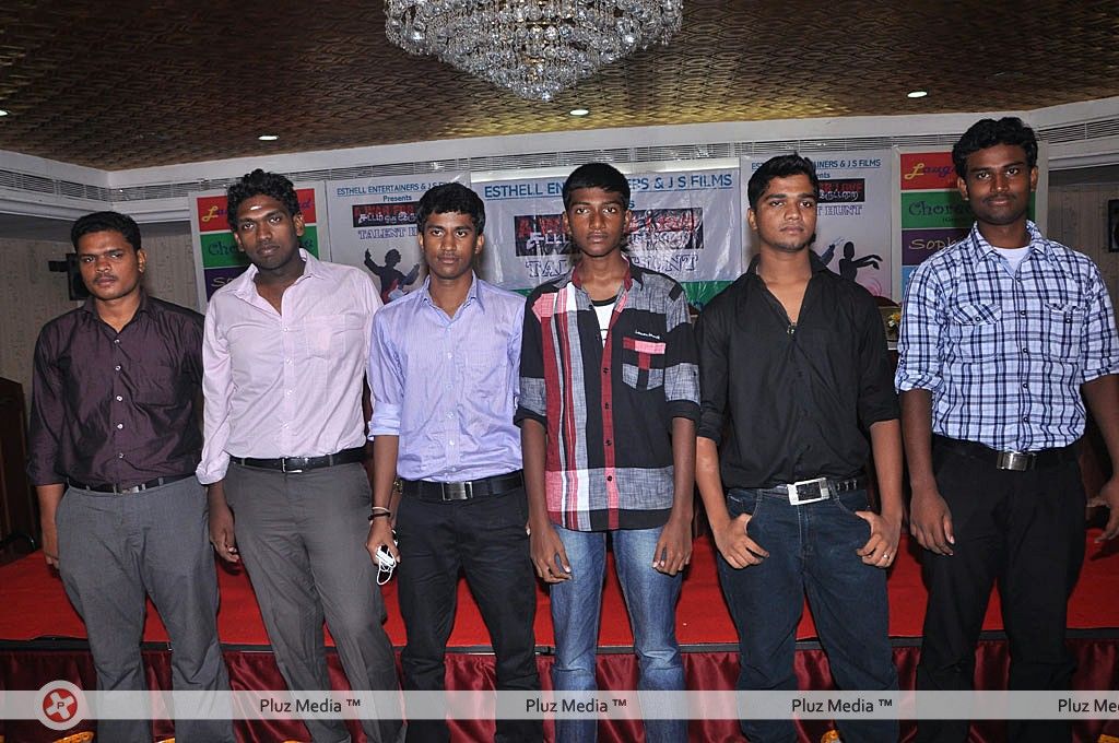 Sattam Oru Iruttarai Movie Press Meet Pictures | Picture 297561