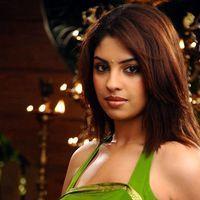 Richa Gangopadhyay Hot in Murattu Singam Movie Stills | Picture 301995