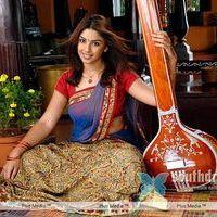 Richa Gangopadhyay Hot in Murattu Singam Movie Stills | Picture 302003