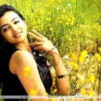 Radhika Apte - Vetri selvan Movie Hot Stills | Picture 301987