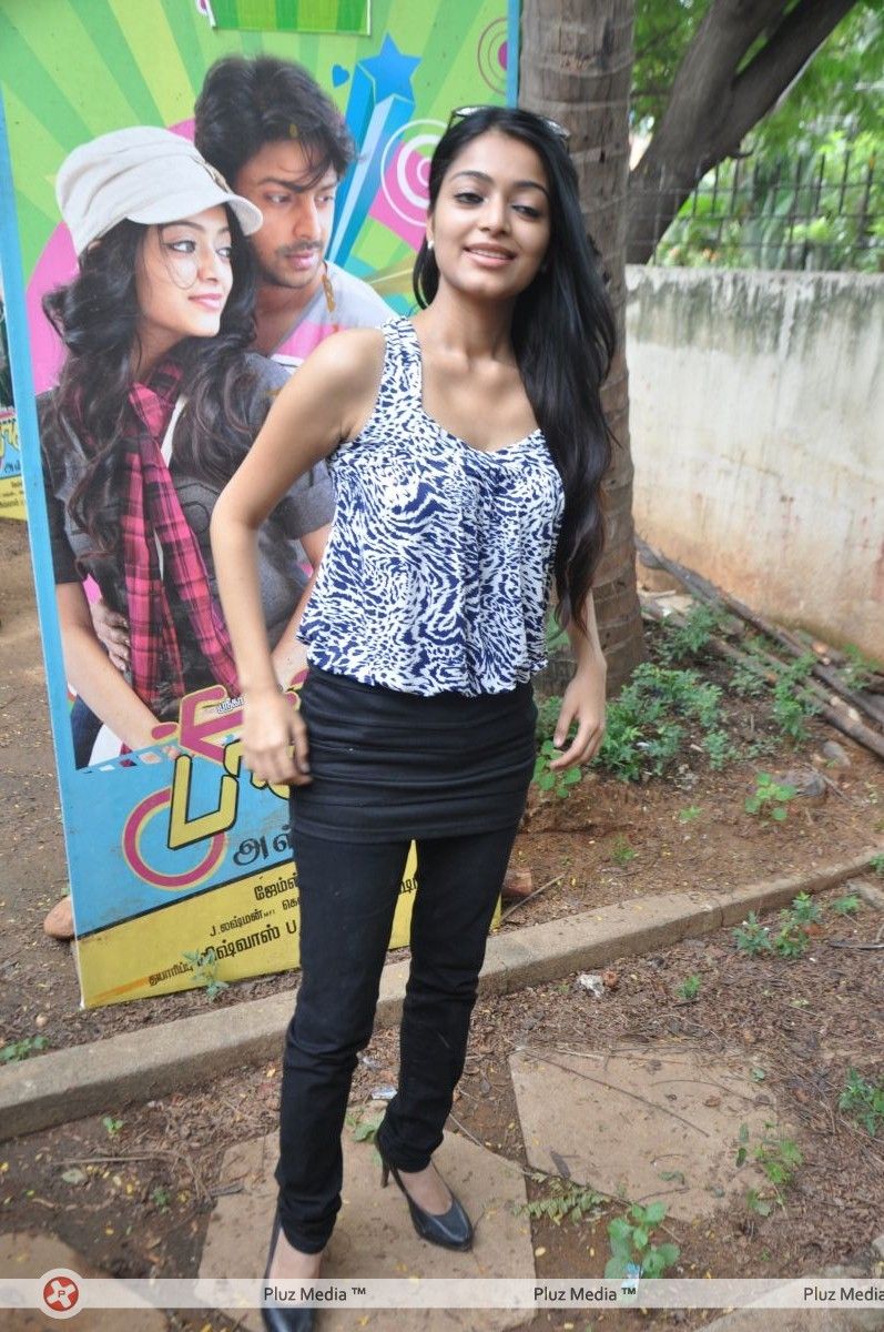 Janani Iyer - Paagan Movie Team Interview Pictures | Picture 272254