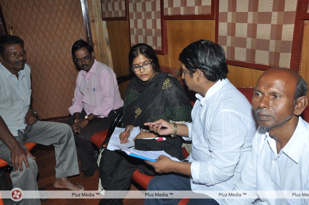 Anuradha Sriram Sings for Nilavil Mazhai Movie Stills | Picture 276074