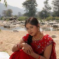 Keerthi Chawla - Kiran Hot in Ilamai Oonjal Movie Stills | Picture 279595