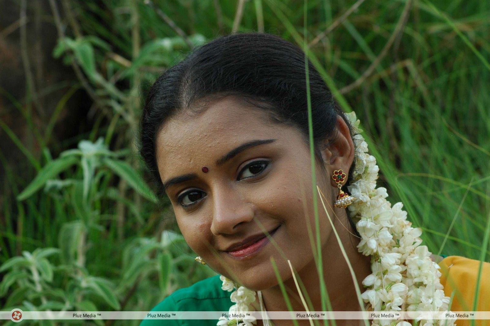 Suchitra Unni - Vellachi Movie Stills | Picture 286047