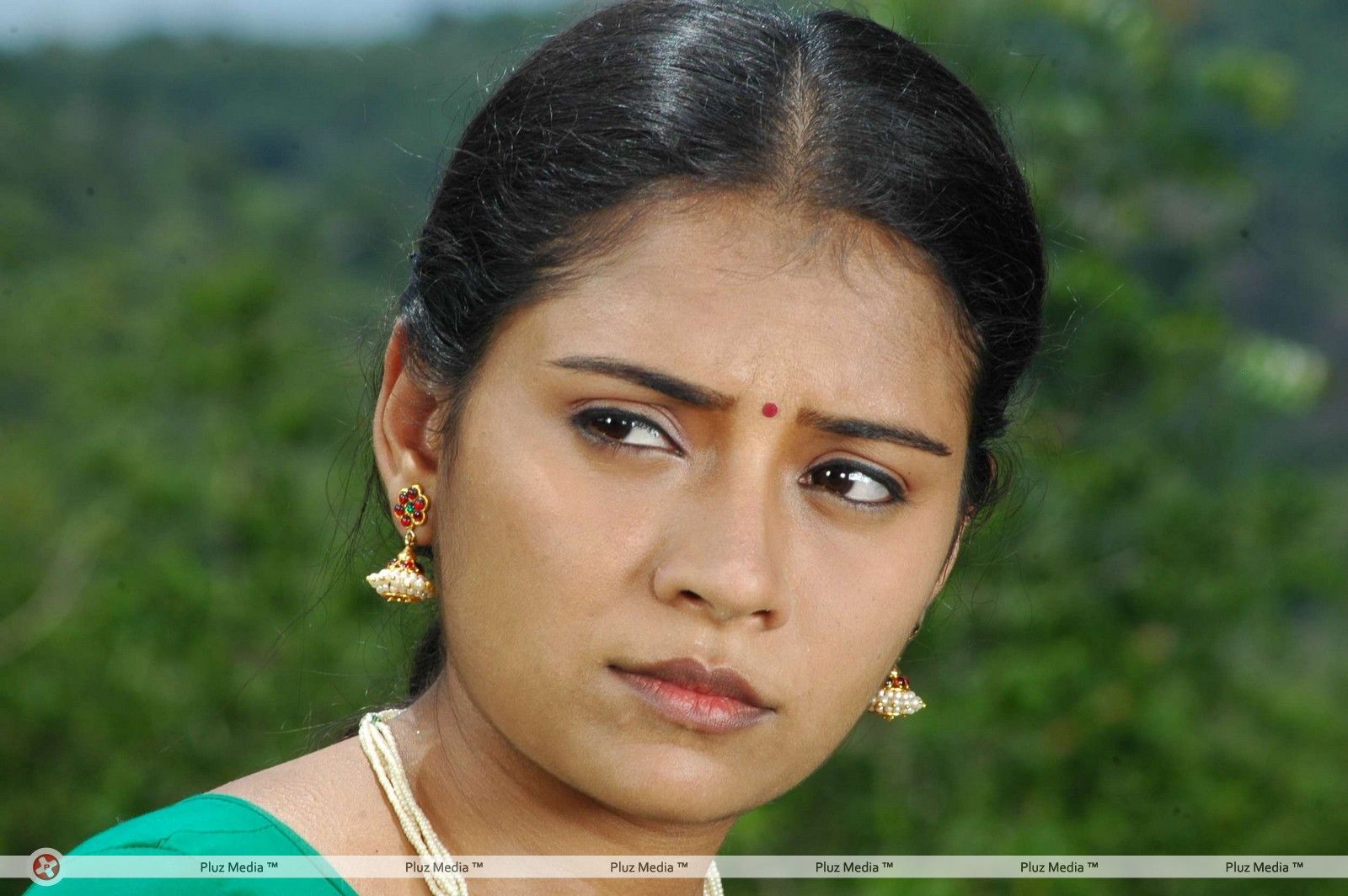 Suchitra Unni - Vellachi Movie Stills | Picture 286085