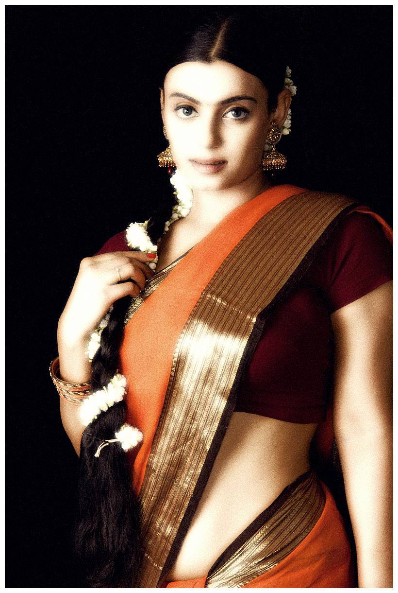 Actress Namrata Dixit Hot Photo Shoot Gallery | Picture 433140