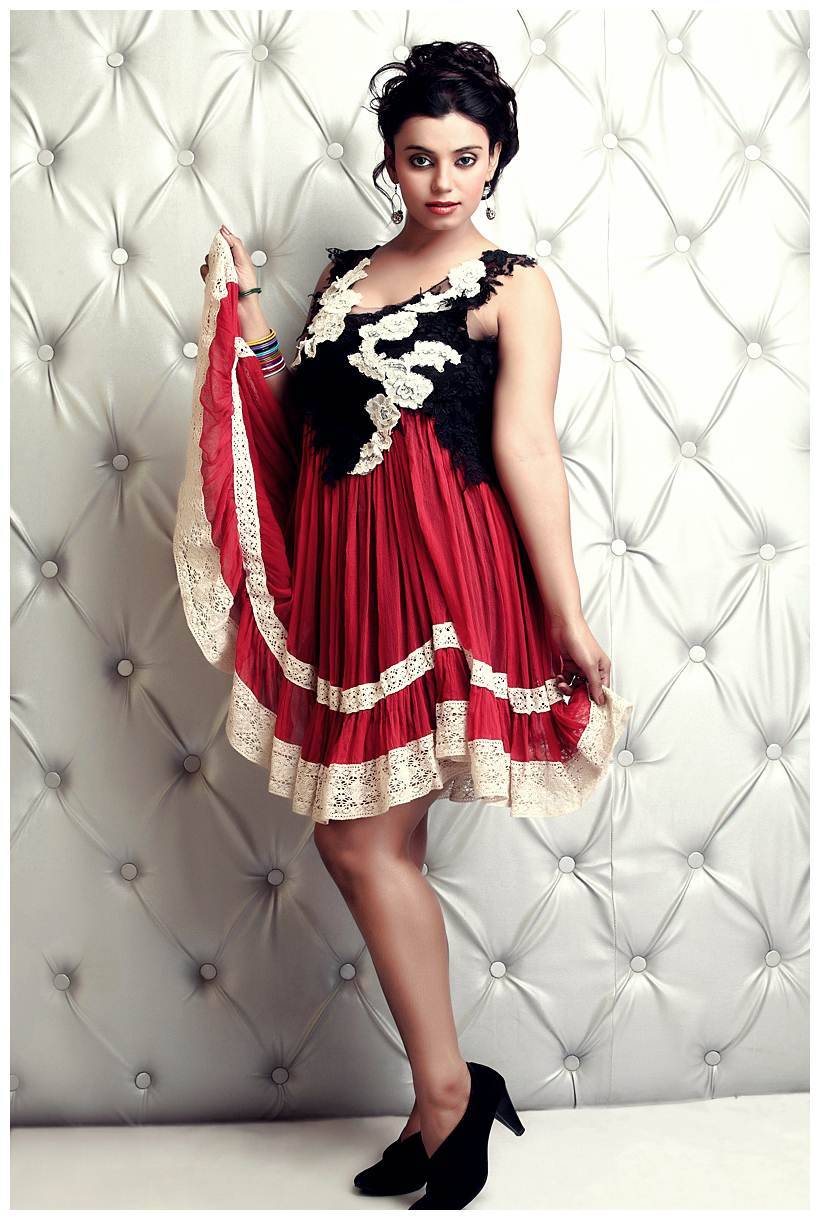 Actress Namrata Dixit Hot Photo Shoot Gallery | Picture 433143
