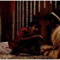 Iruvar Ullam Movie Hot Stills | Picture 432948