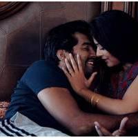 Iruvar Ullam Movie Hot Stills | Picture 432971