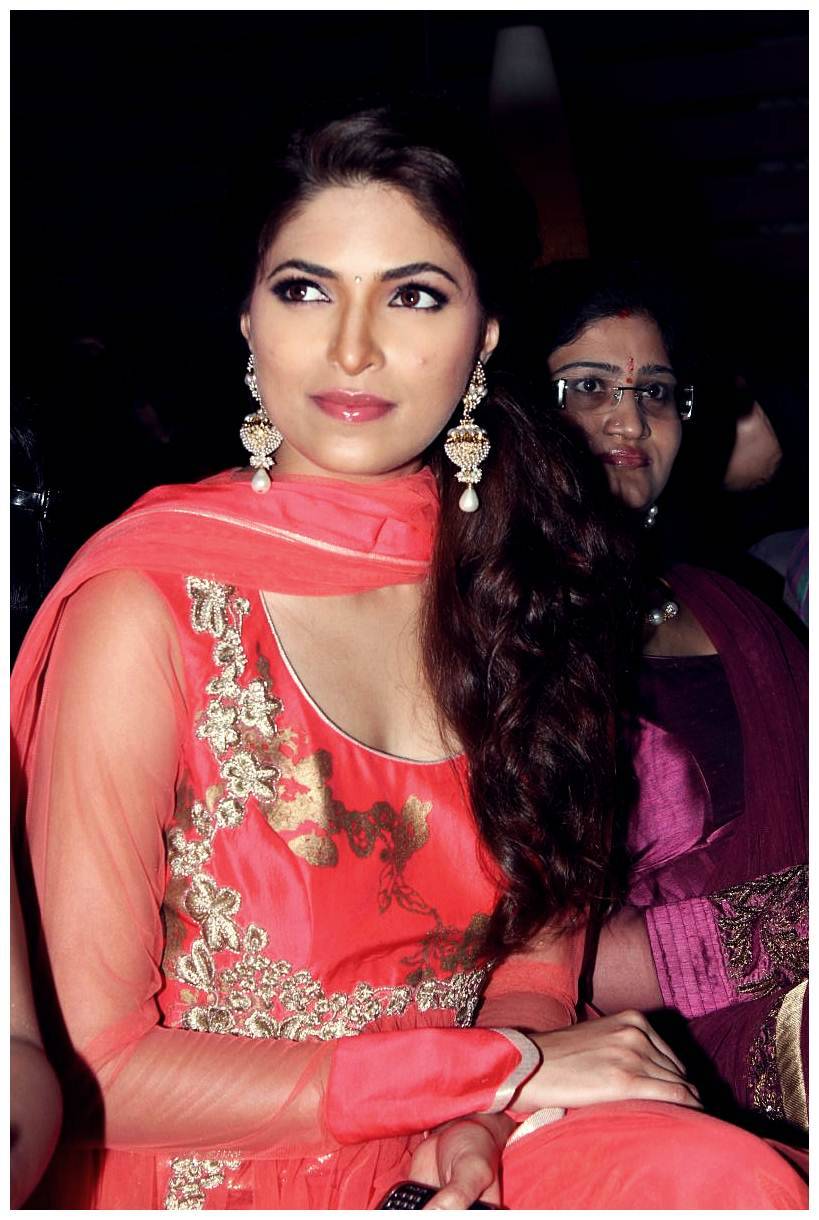 Parvathy Omanakuttan - Parvathy Omanakuttan Launched Woman World Logo Pictures | Picture 435770