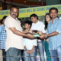 Ponmaalai Pozhudhu 1 Lakh Audio Cds Distribution by AR Murugadoss @ Forum Mall Photos | Picture 526562