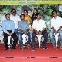 Ponmaalai Pozhudhu 1 Lakh Audio Cds Distribution by AR Murugadoss @ Forum Mall Photos | Picture 526566