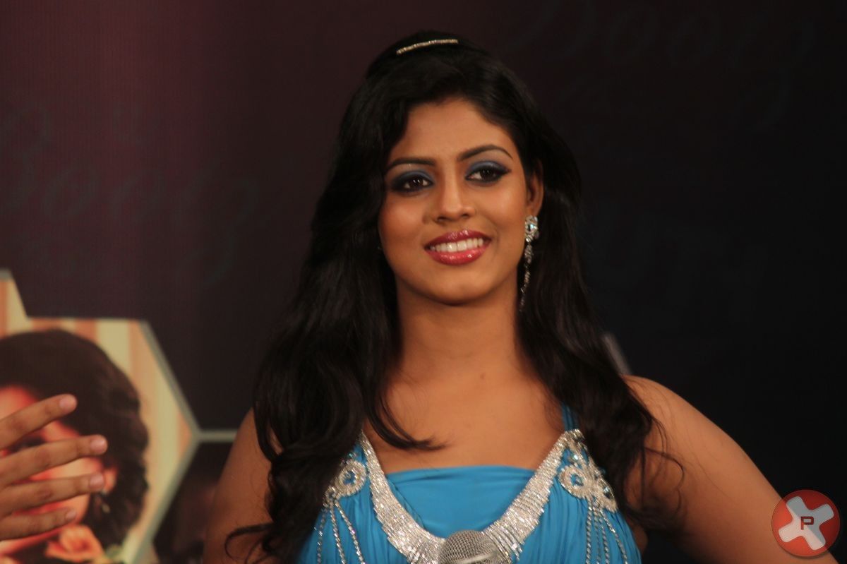 Iniya - Southscope Calendar launch 2013 Pictures | Picture 389305